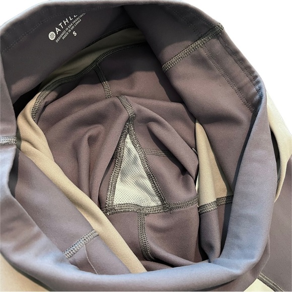 Athleta Colorblock Up For Anything 7/8 Tight Grey White Leggings Size Small - Picture 11 of 11